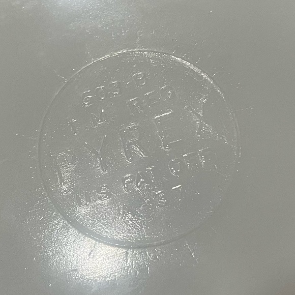 Vintage Pyrex 503-b refrigerator dish, yellow - Picture 4 of 5